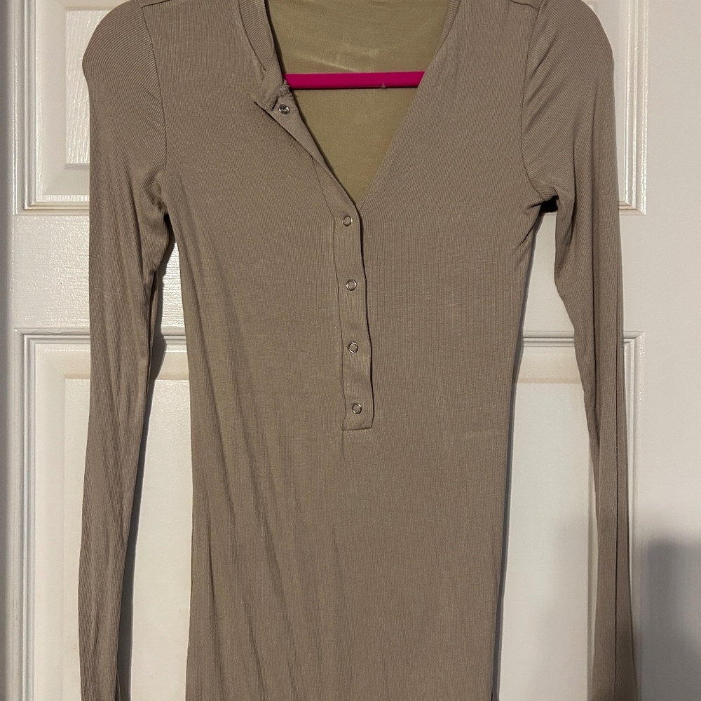tan olivaceous dress M
